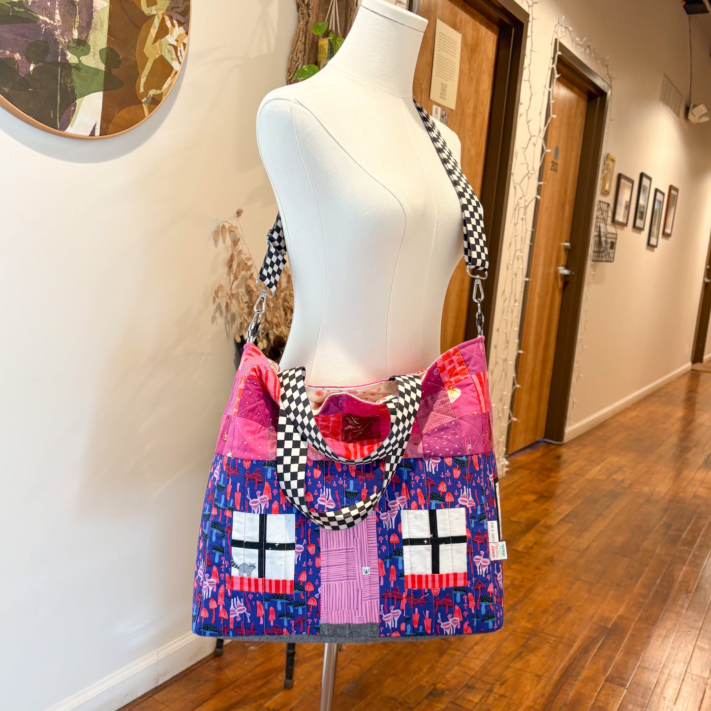 Studio Class: Cosy Cottage Tote