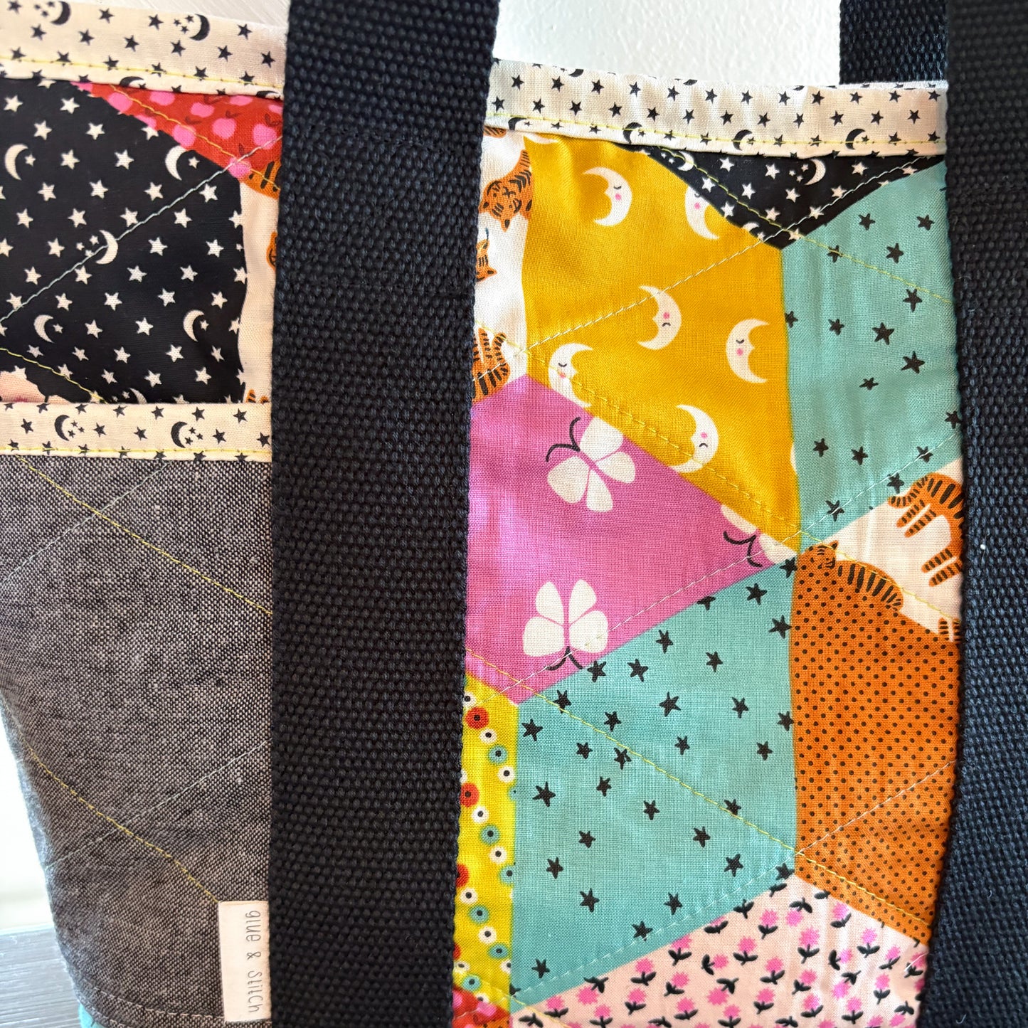 Small Willow Tote in Tumbling Blocks