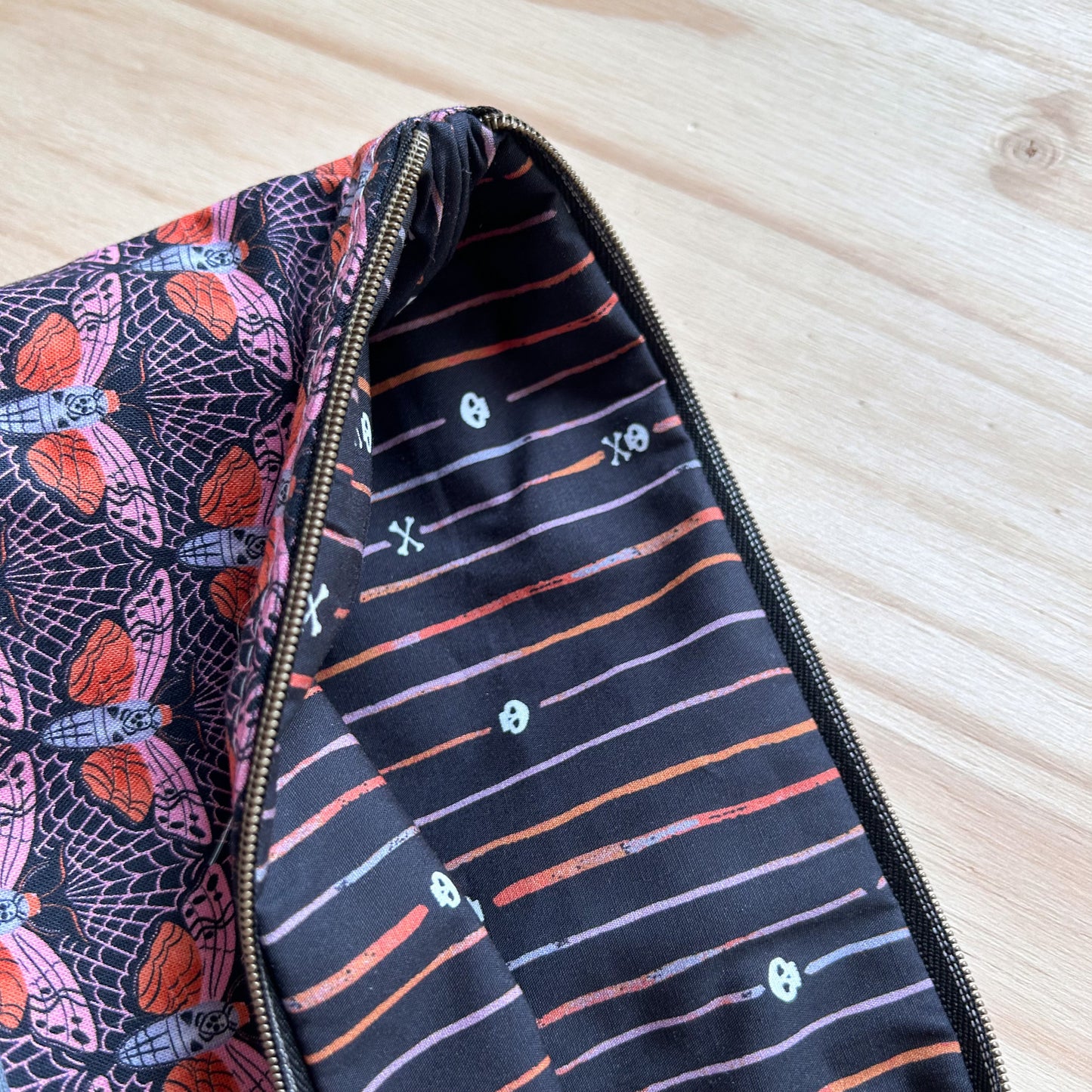 Large Essential Pouch in Red and Gray Moth Print