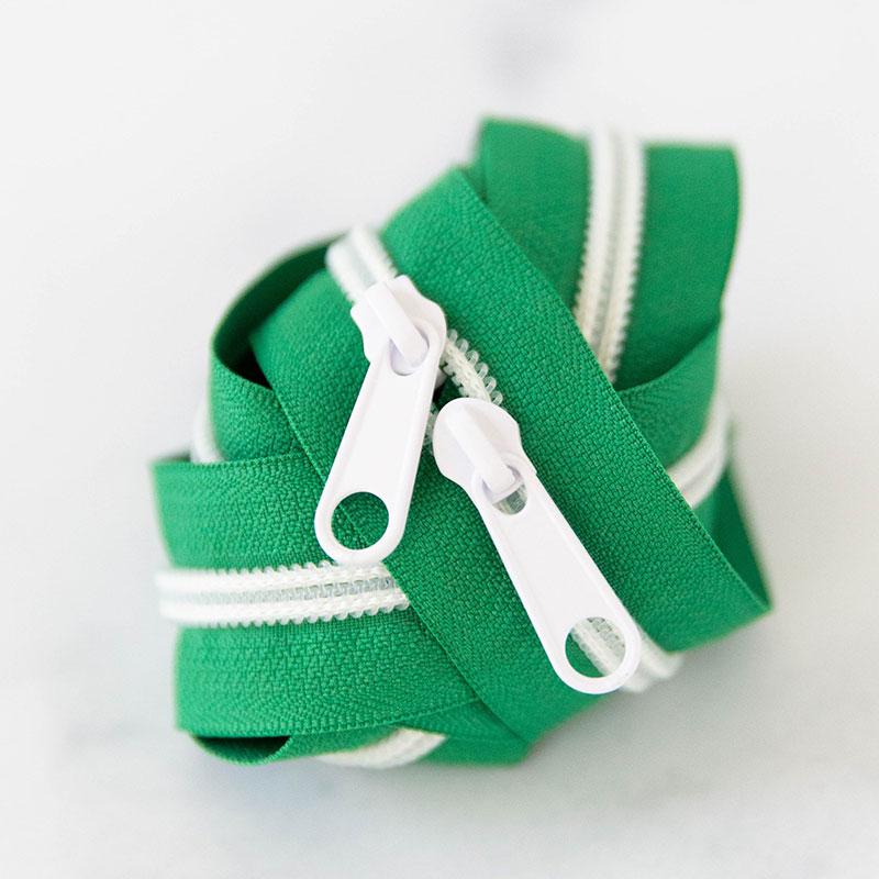 30" Size #5 Double Pull Zipper - Kelly Green | Stitch Supply Co.