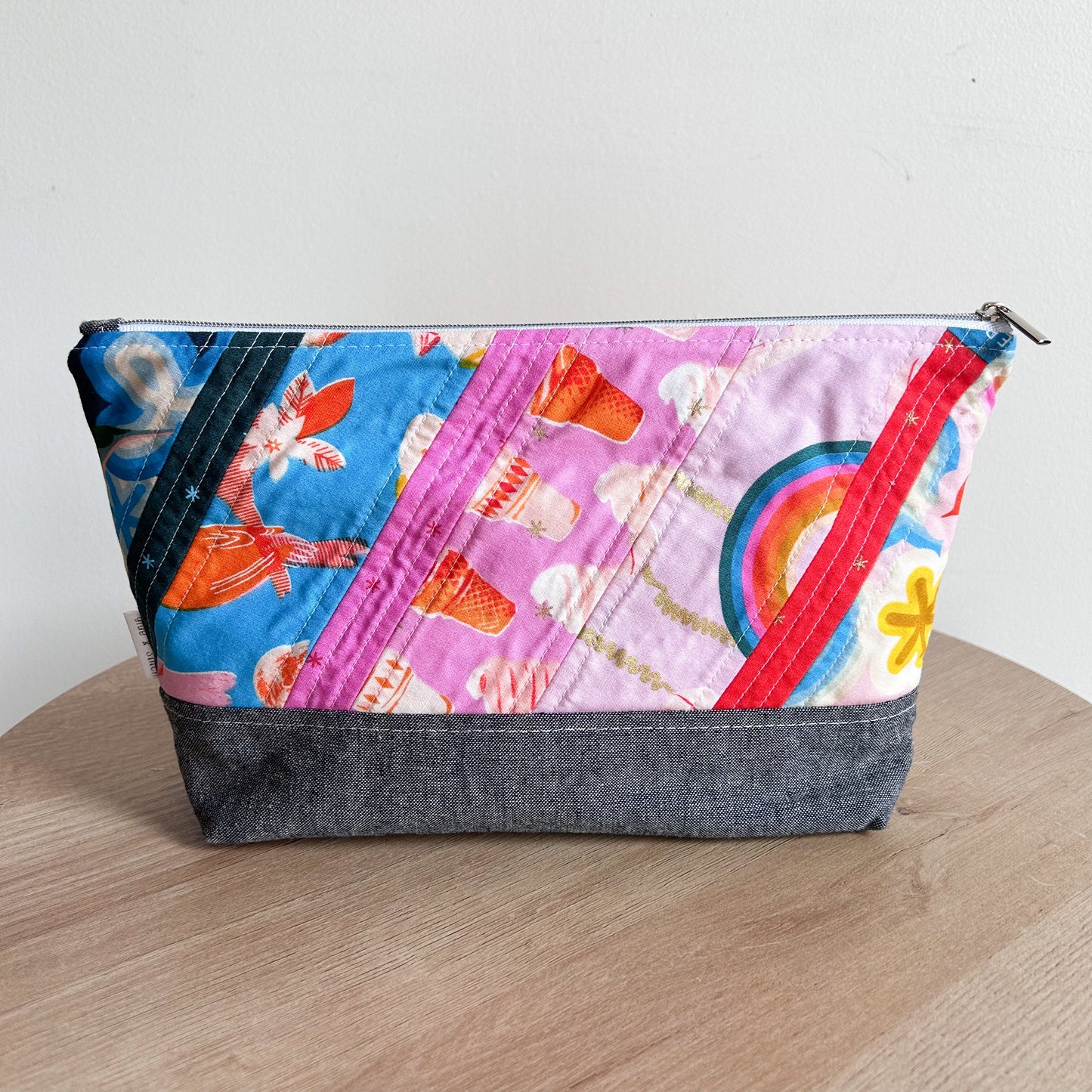 Extra Large Scrappy Quilted Essential Pouch in Social Retro Print