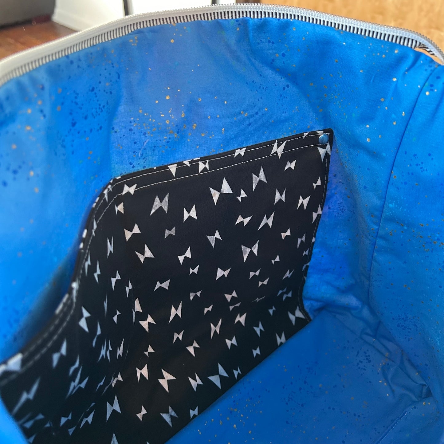 Regular Oxbow Tote in Kaleidoscope Rainbow