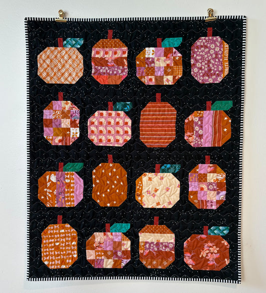 Scrappy Mini Pumpkin Wall Hanging