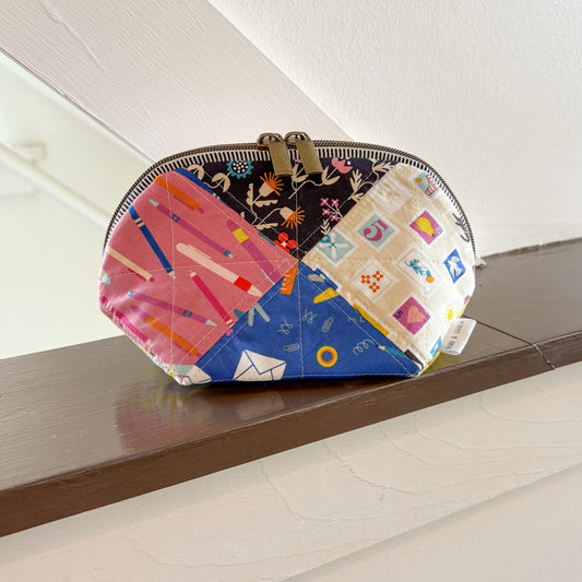 Small Criss Cross Pouch in Salutations