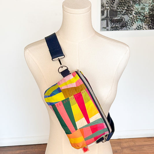 Kaleidoscope Fifth Avenue Bag  with Improv and Hand Quilting