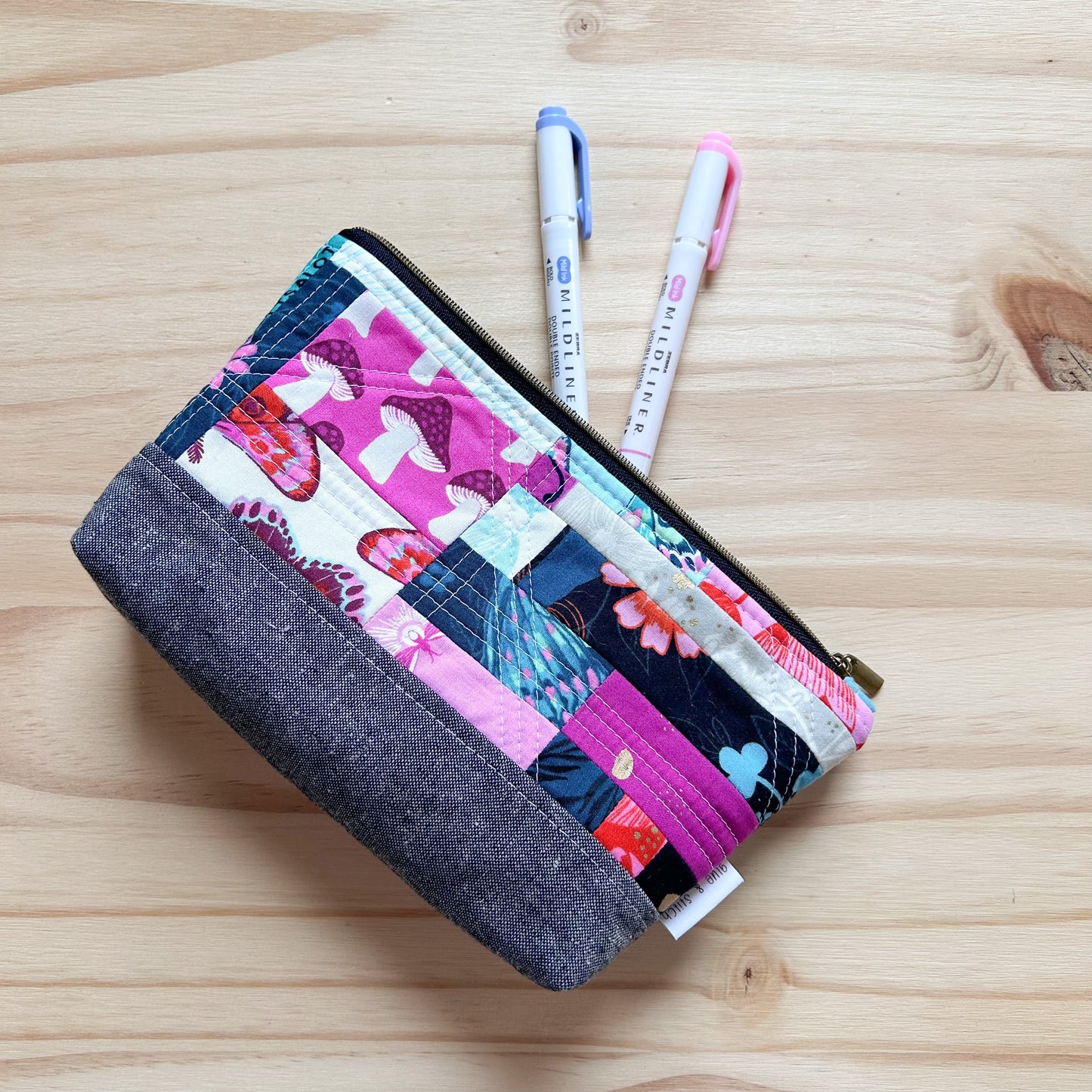 Medium Scrappy Quilted Essential Pouch in Firefly and Mushroom Print