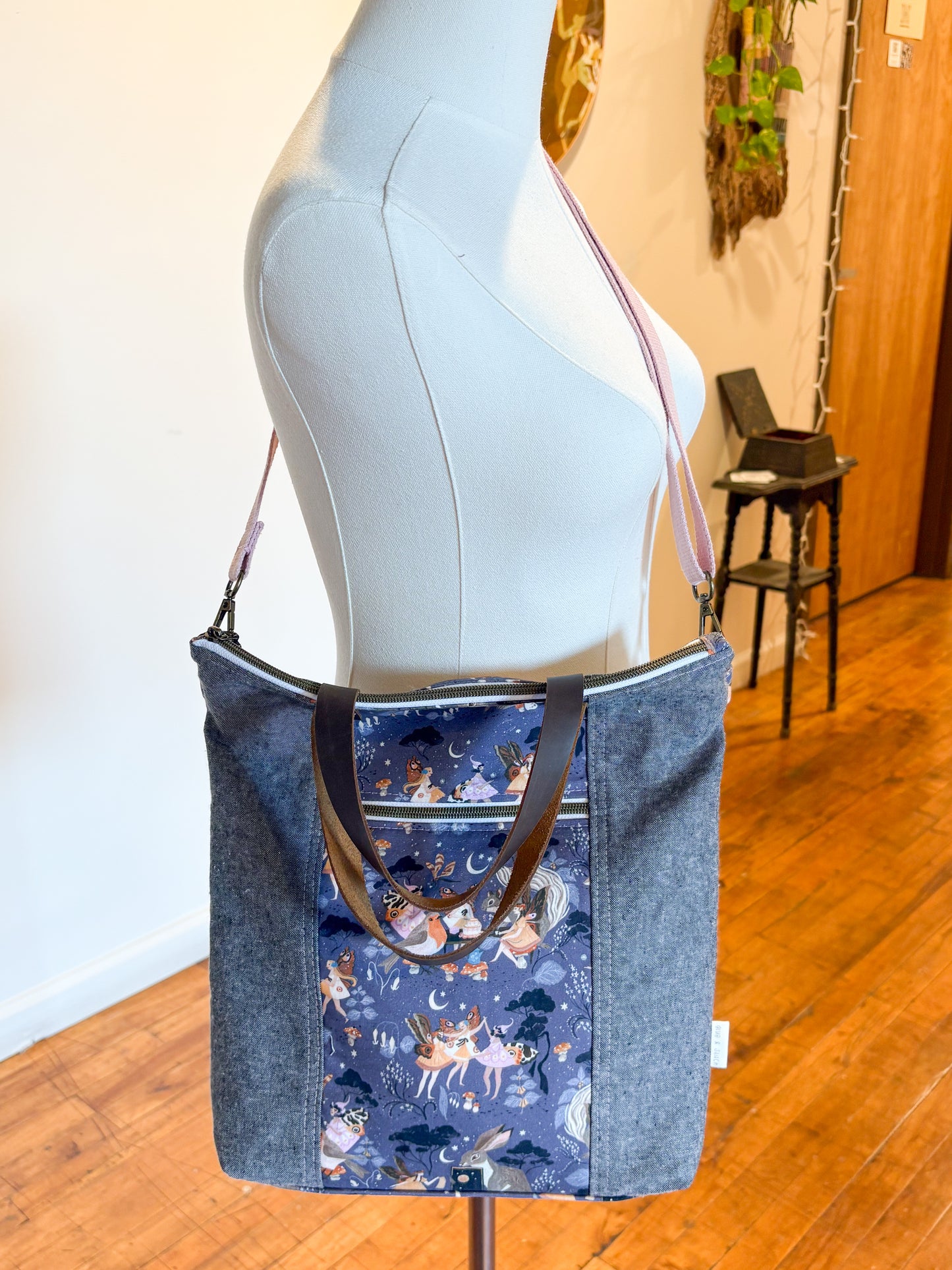 Redwood Tote in Purple Fairy Solstice