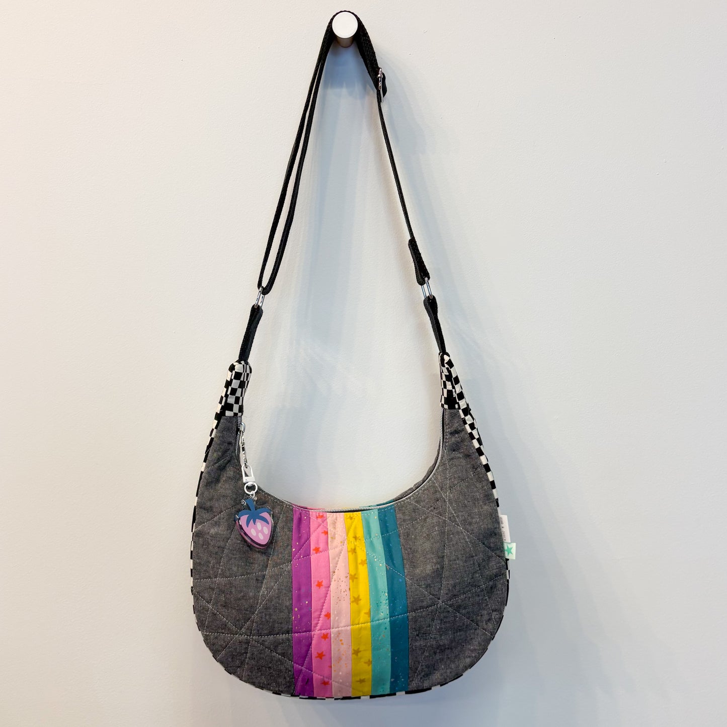 Crestwood Tote in Rainbow Pop