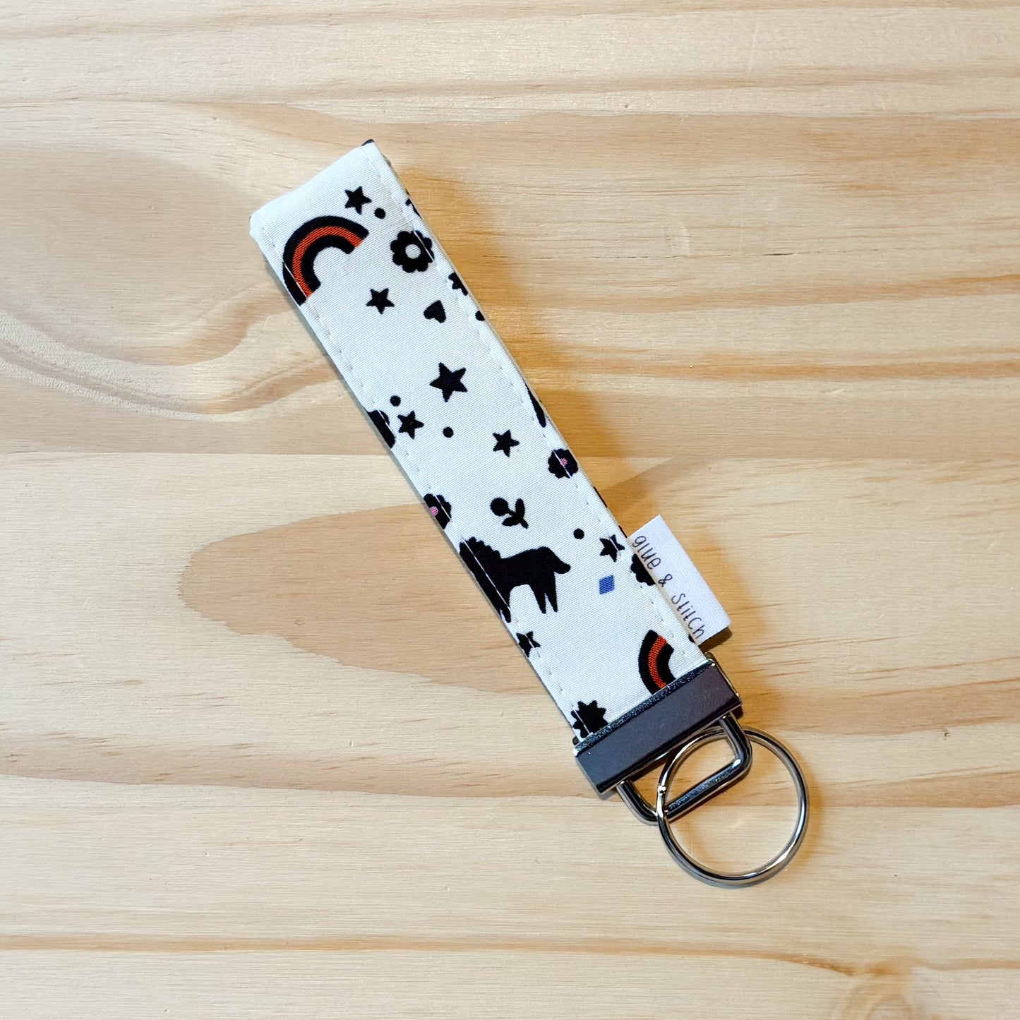 Black and White Meadow Star Key Fob