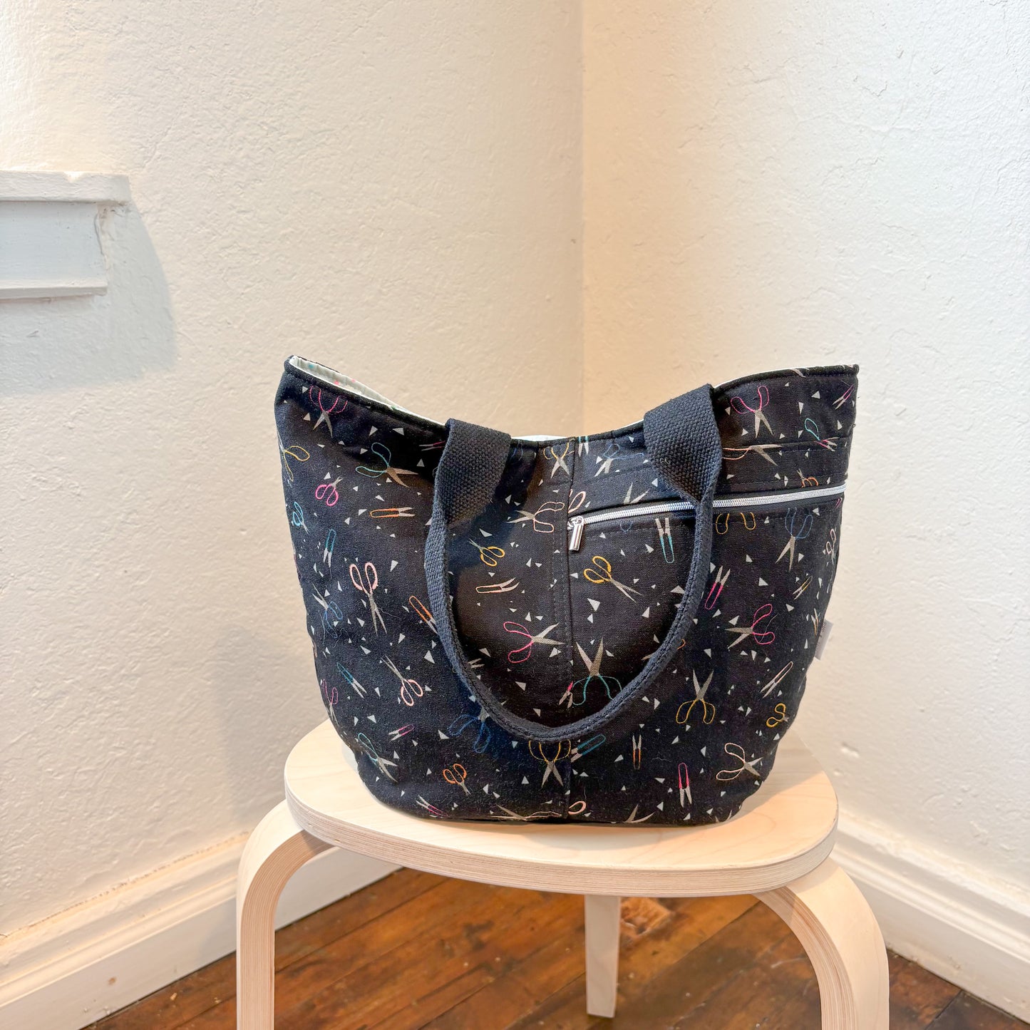 Black Snip Snip Crescent Tote