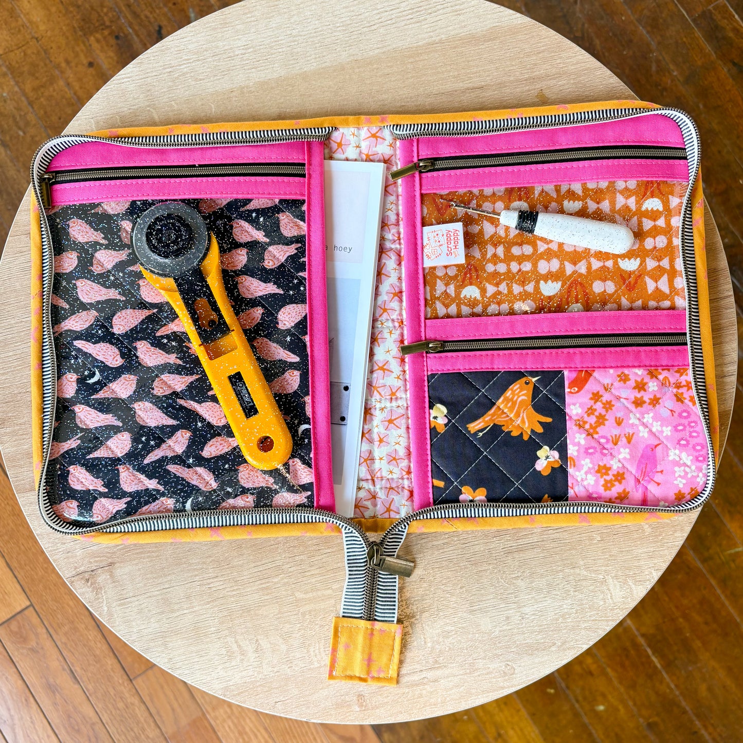 Studio Class: Atlas Zipper Case