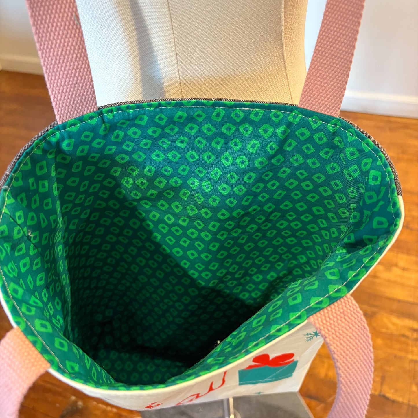 Grumpy Christmas Kitty Quilted Tote