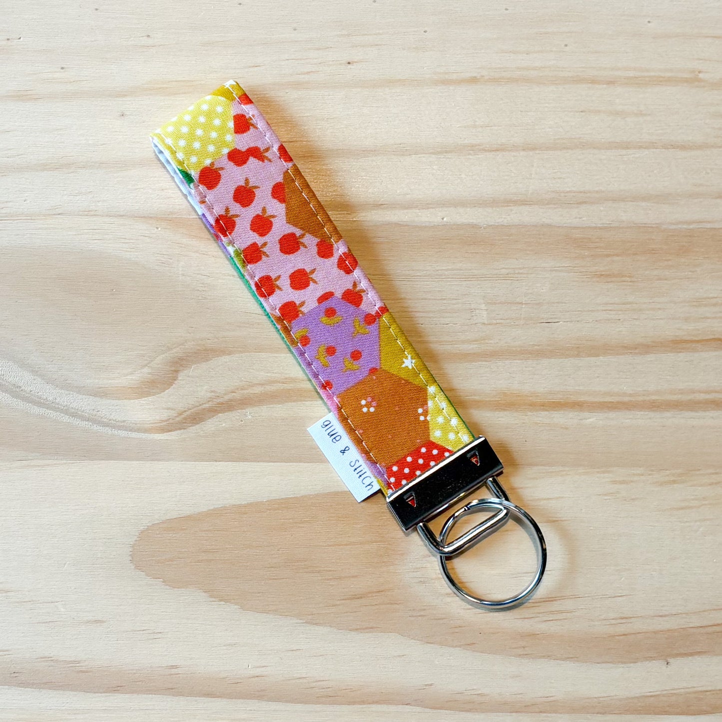 Green Garden Flowers and Hexies Key Fob