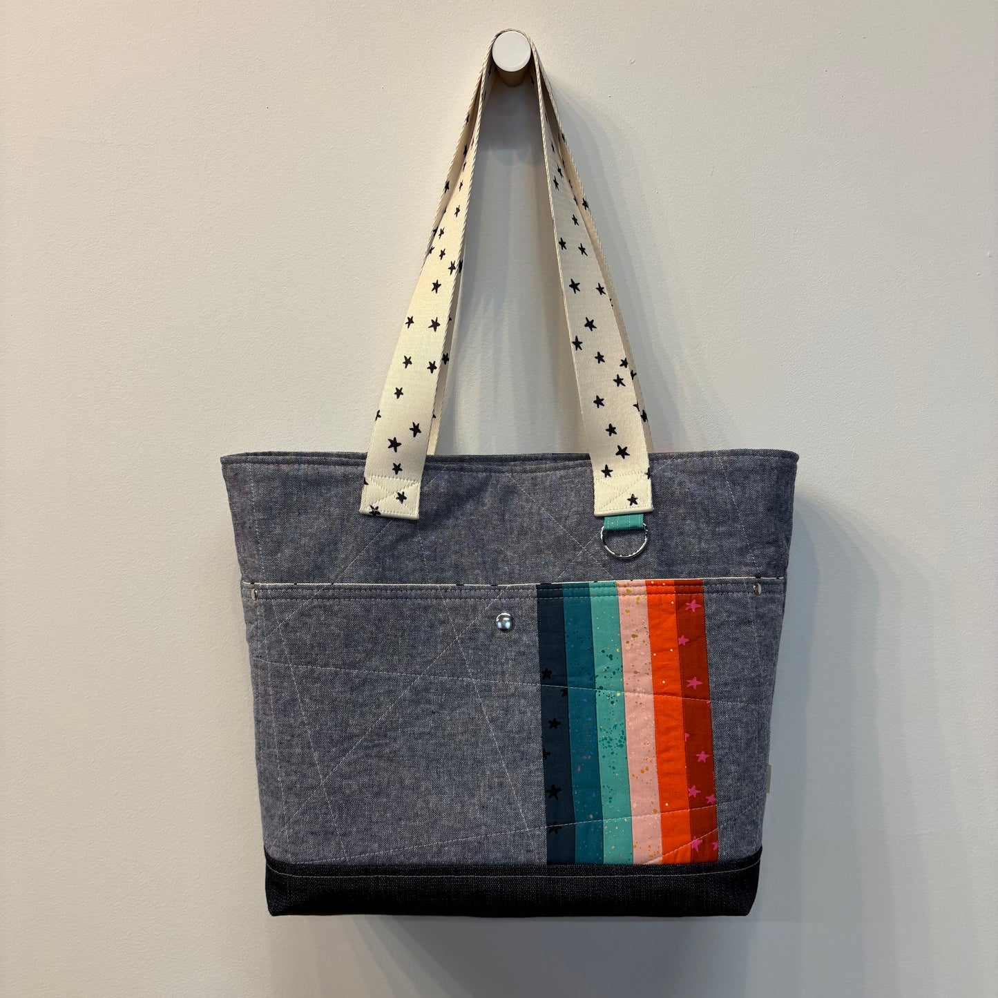 Lucky Charm Tote – Quilted Retro Rainbow Stripe