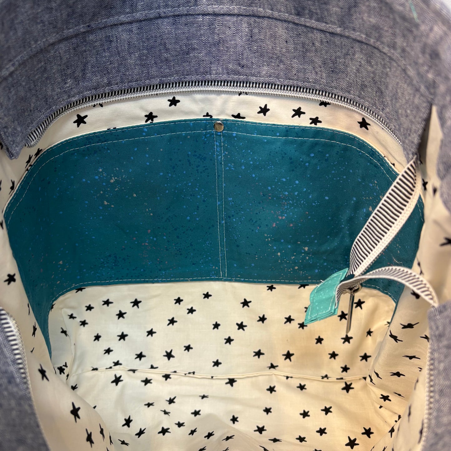 Lucky Charm Tote – Quilted Retro Rainbow Stripe